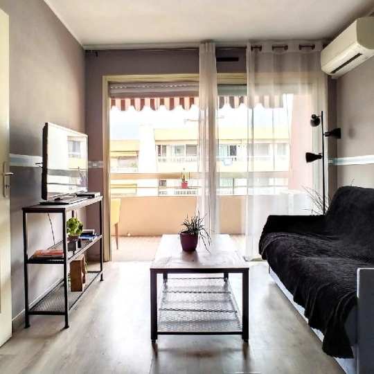  Annonces AZUR : Apartment | VENCE (06140) | 34 m2 | 156 000 € 